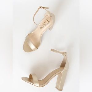 NIB Lulu’s Taylor 4” Heels - Gold Size 10